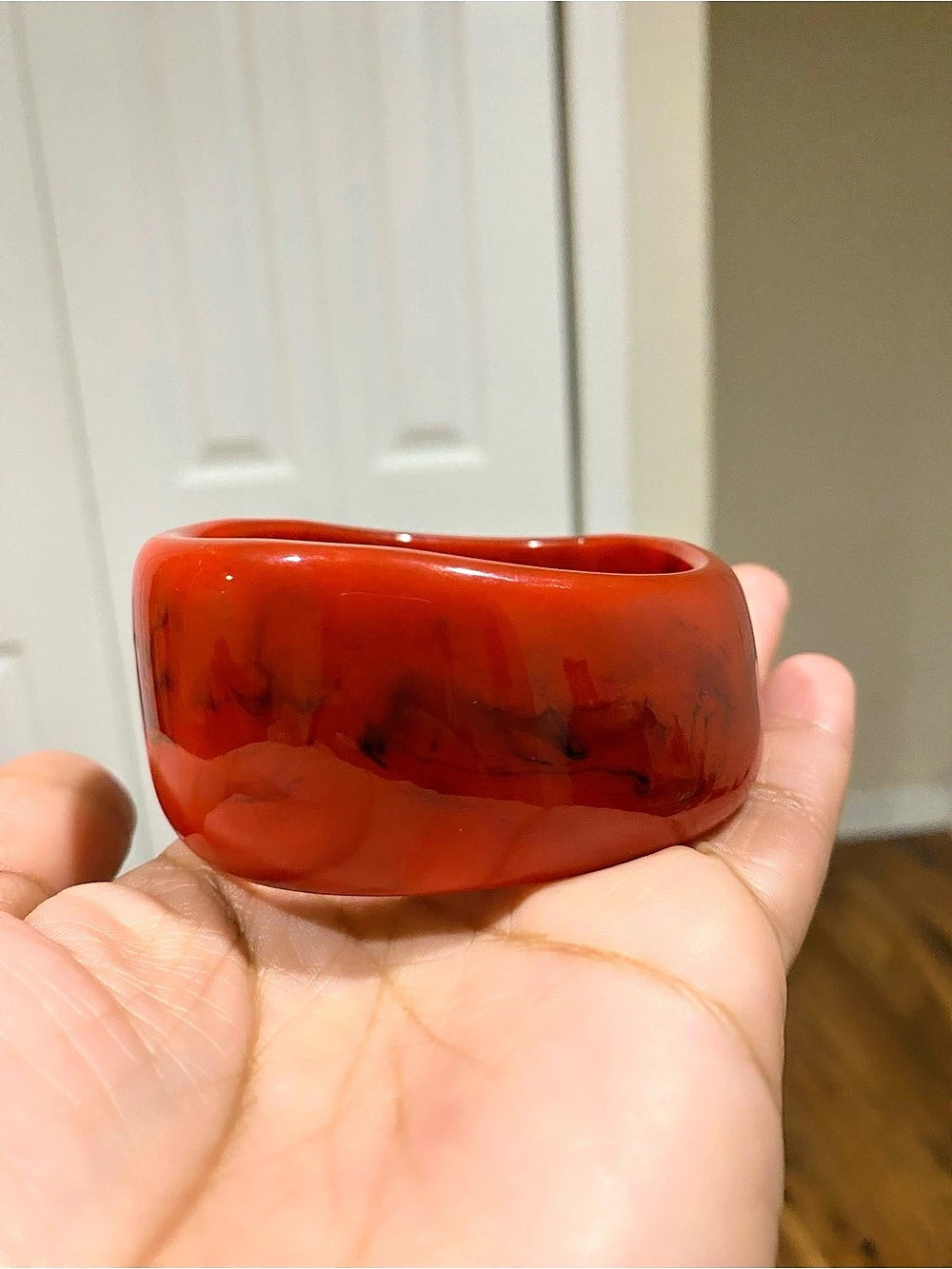 Red Marbled Wide Chunky Round Sculpturale Acrylic Bangle Bracelet